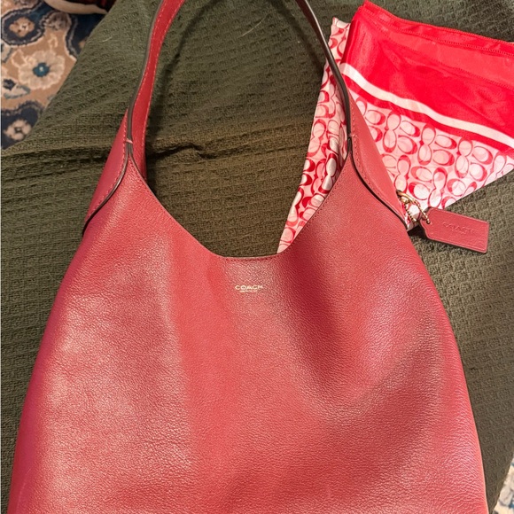 Coach Brooklyn 28 - Picture 2 of 3